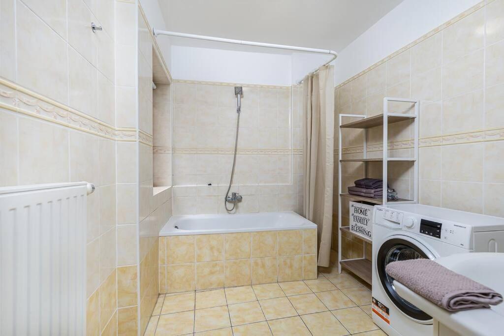 Venus Apartments - Opera II Budapest Bagian luar foto